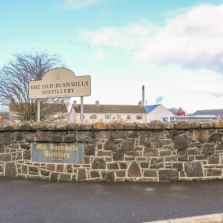 Alken Cabin Bushmills Exterior foto